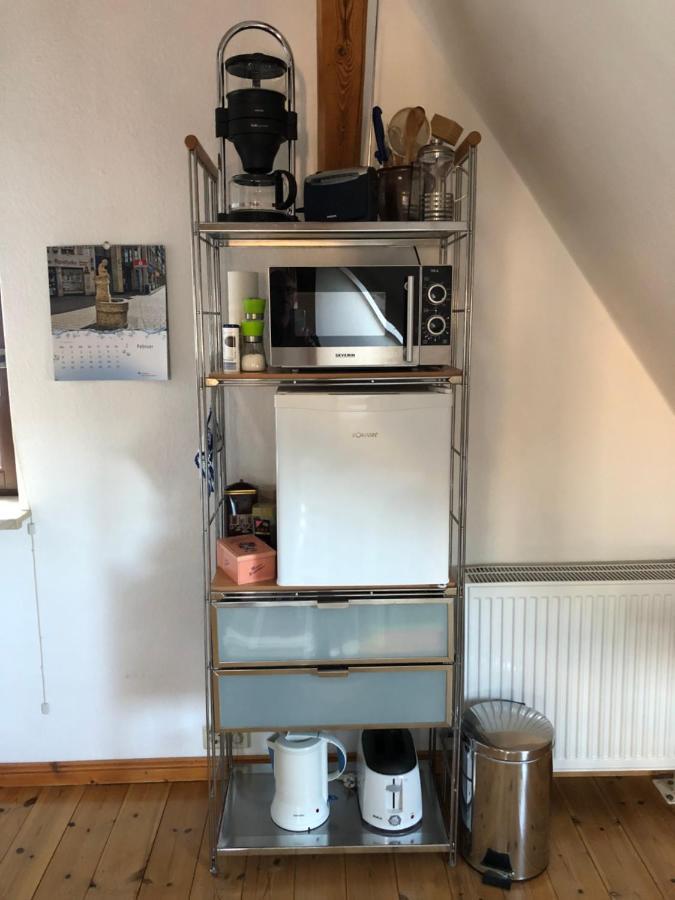 Attraktives 2-Zimmer-Apartment Mit Ausblick Єна Екстер'єр фото
